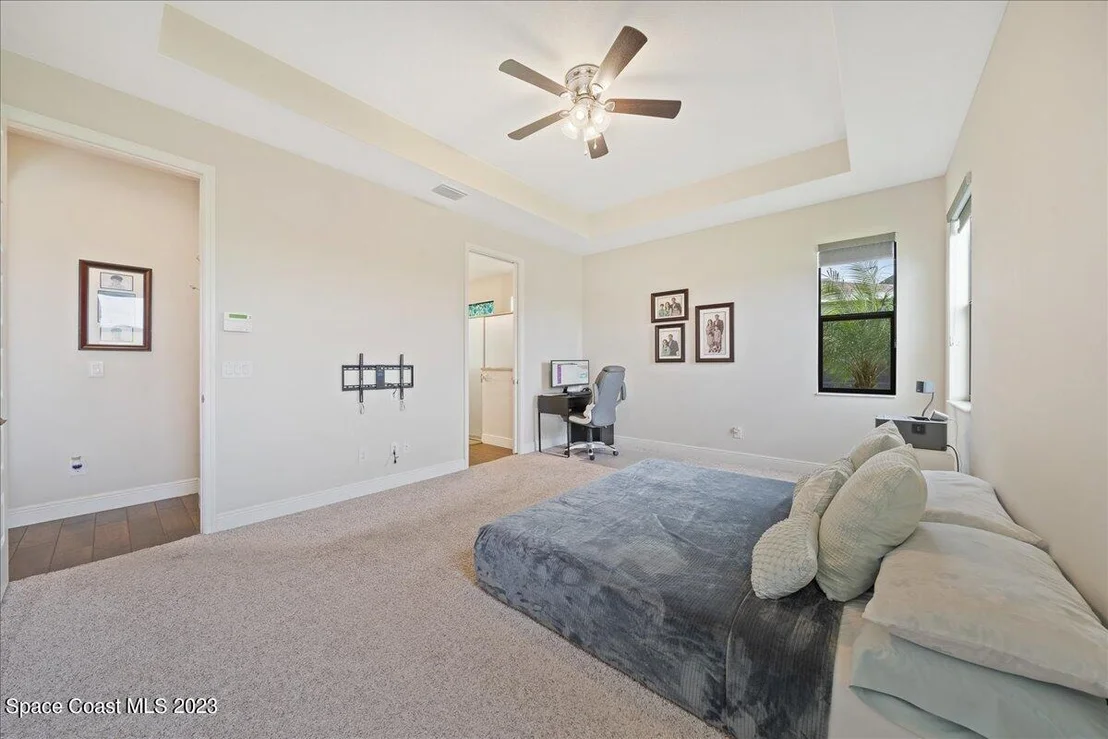 Photo of 7663 Poulicny Lane
