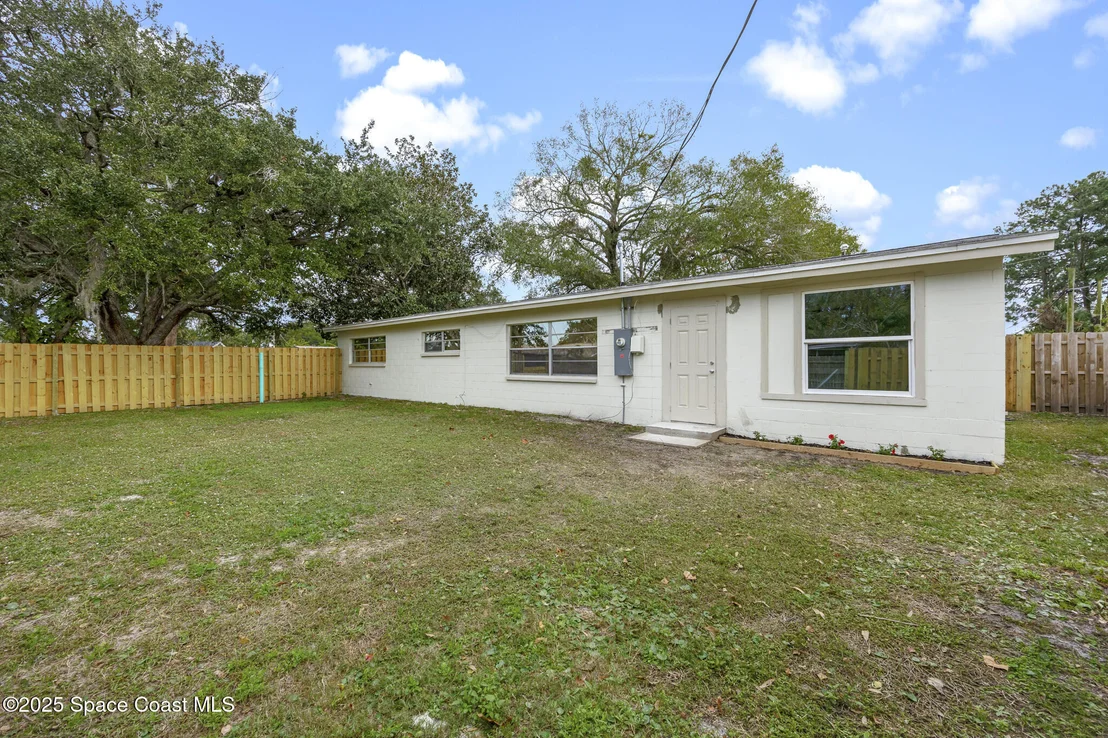 Photo of 2801 Matthew Drive