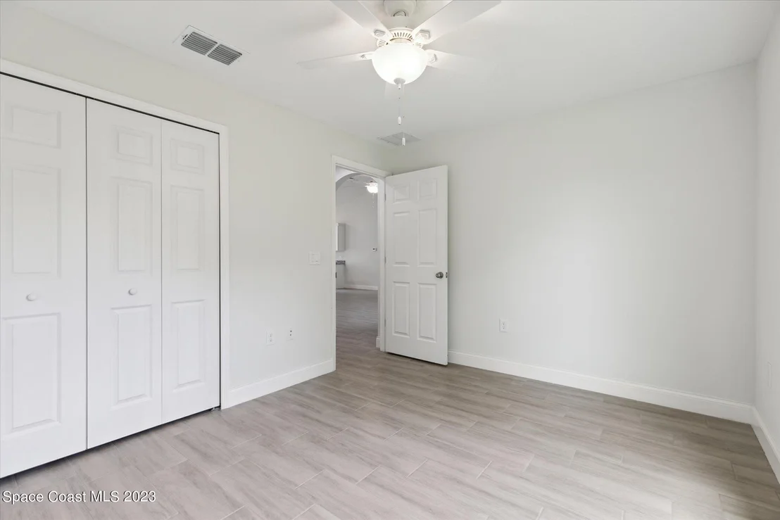 Photo of 1908 Warton Avenue SE