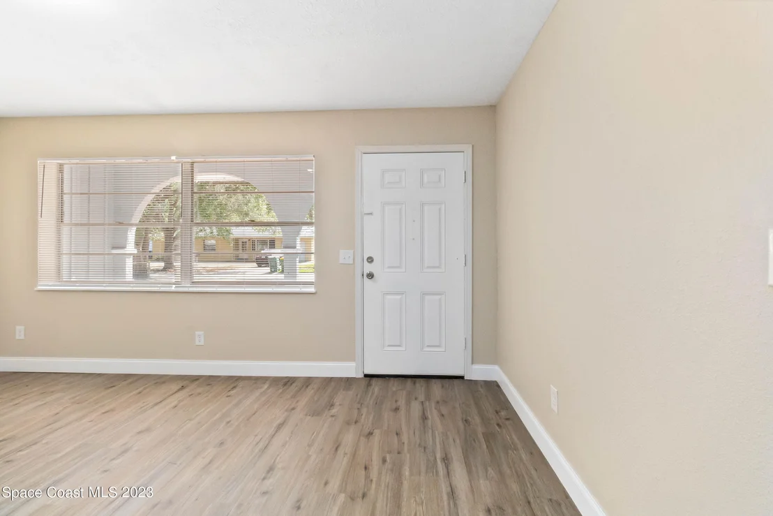Photo of 719 Aurora Street