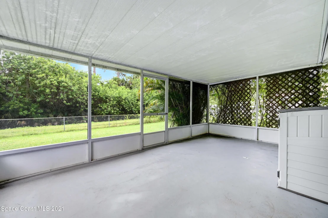 Photo of 1123 Hermosa Drive