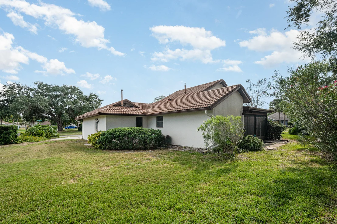 Photo of 703 Flora Linda Drive