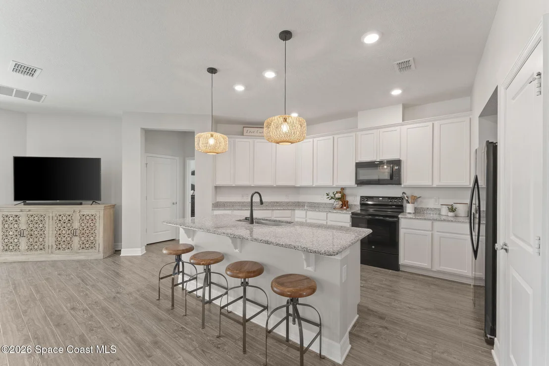 Photo of 975 Potenza Drive