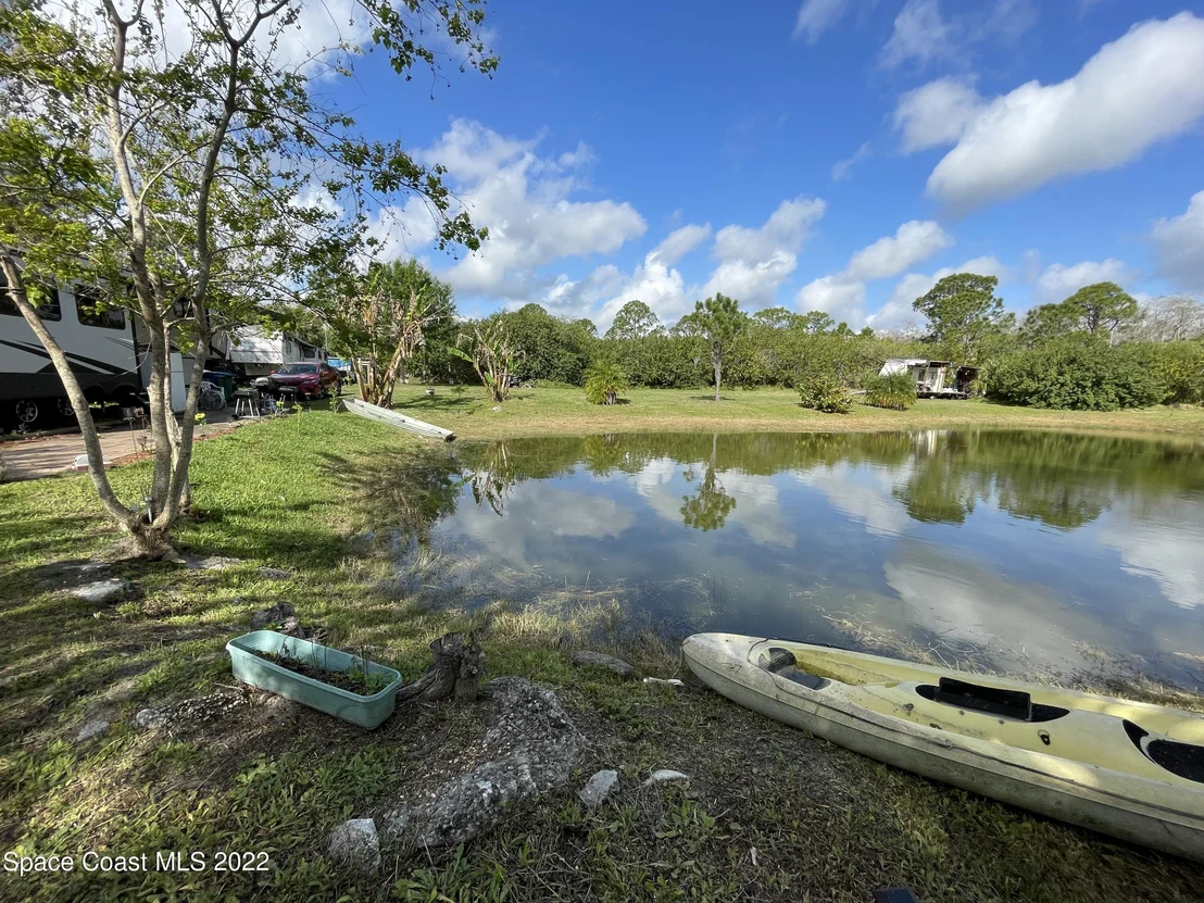 Photo of 2550 Grant Road
