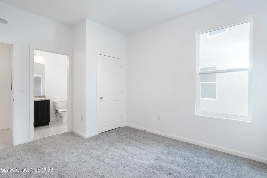 Photo of 1763 Middlebury Drive