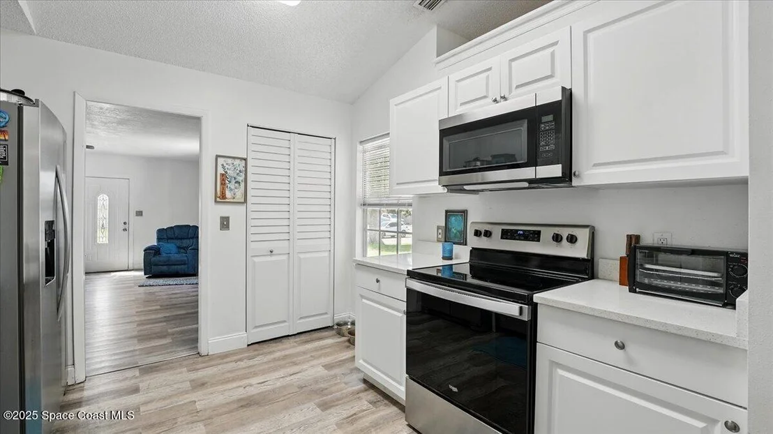 Photo of 6615 Dock Avenue