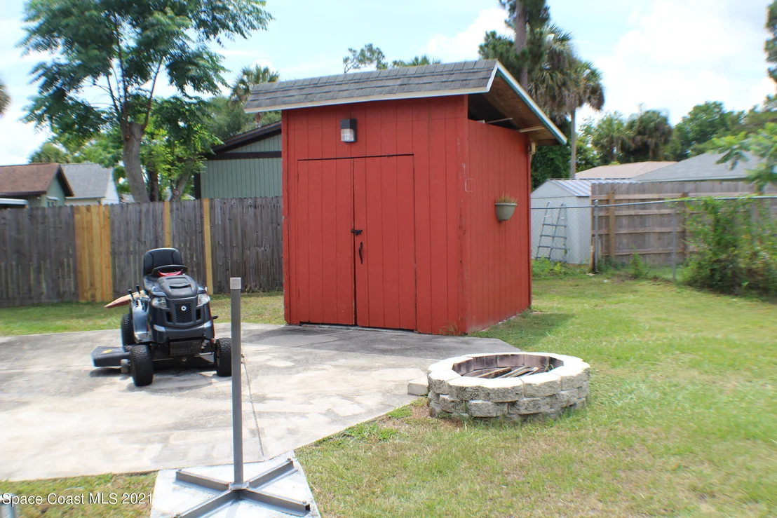 Photo of 5155 Mayflower Street