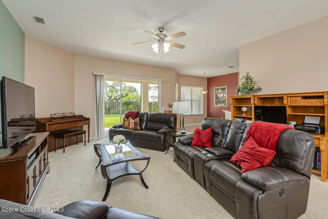 Photo of 2333 Woodfield Circle