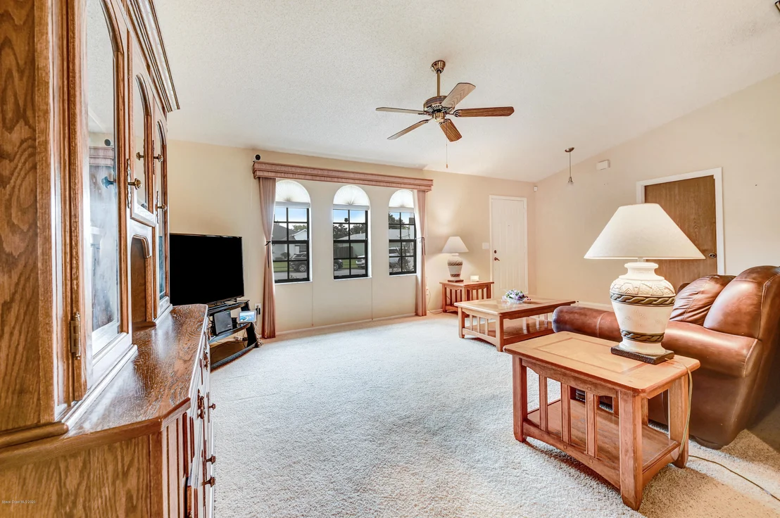 Photo of 1909 Trevino Circle N