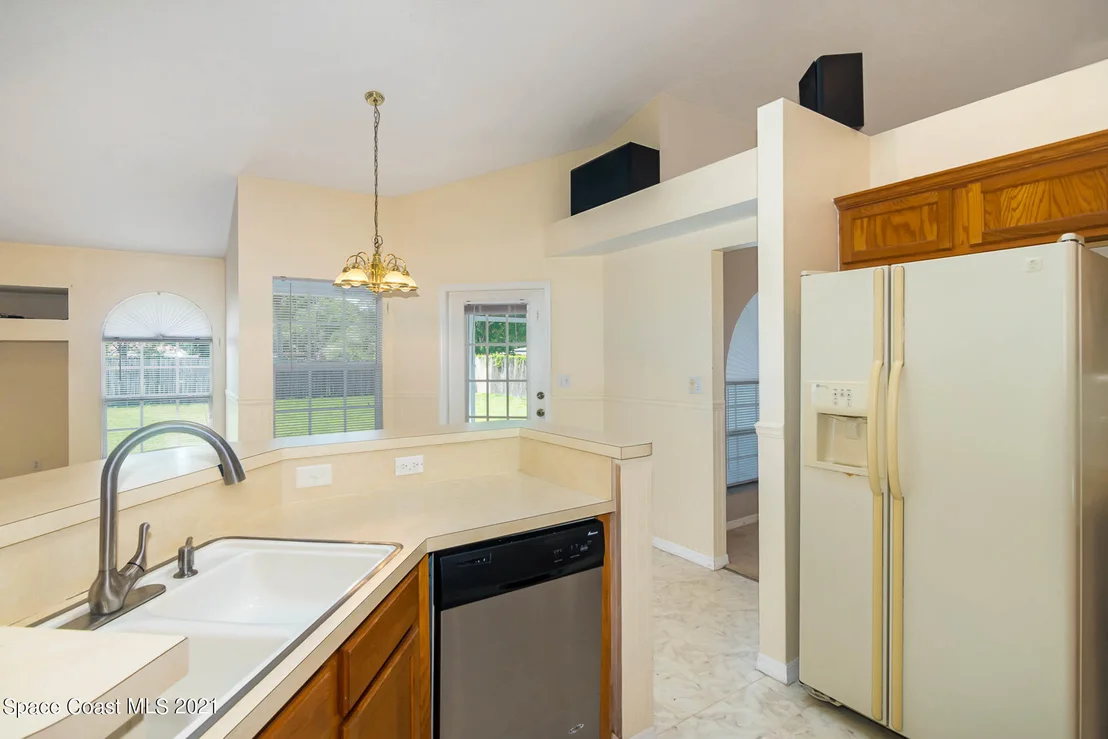 Photo of 3300 Meadowridge Drive