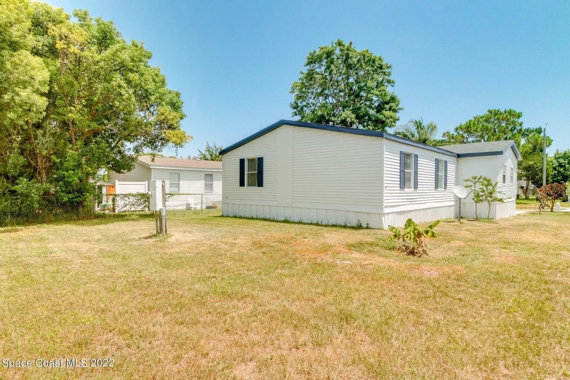 Photo of 1175 Luther Drive