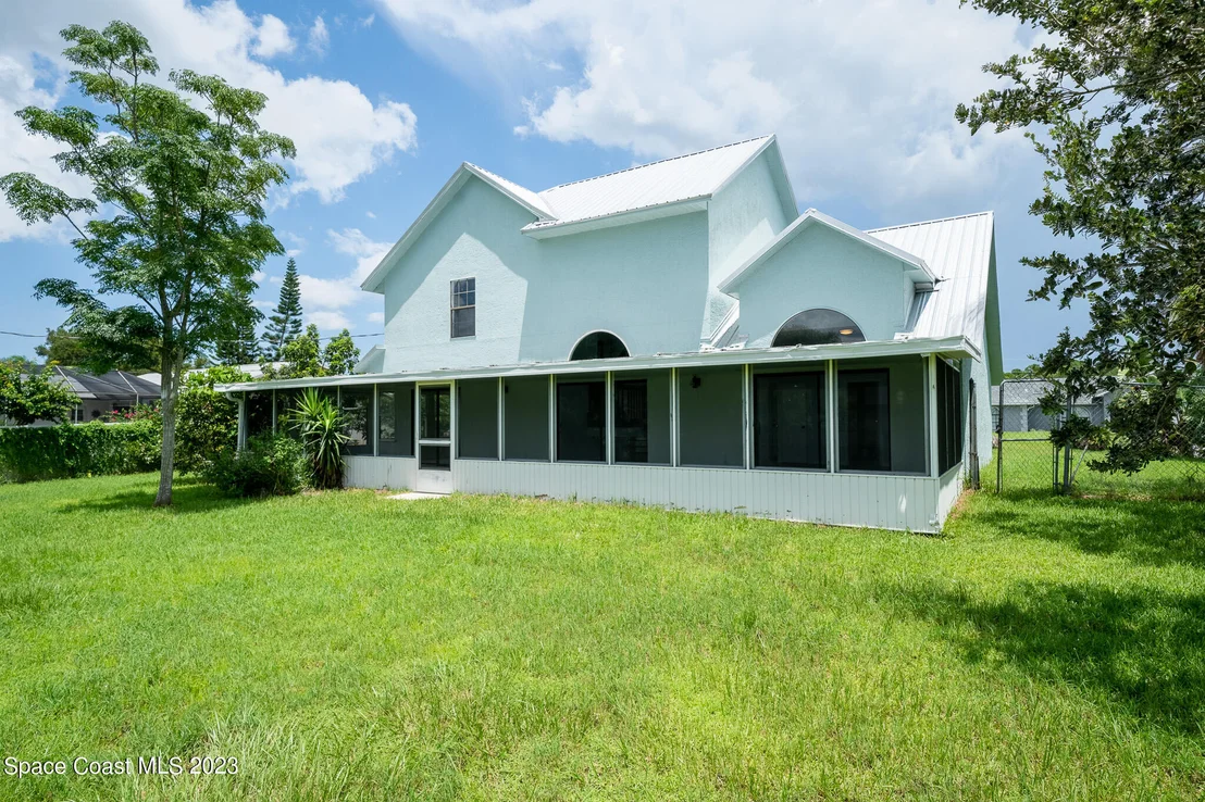 Photo of 817 Seven Gables Circle SE