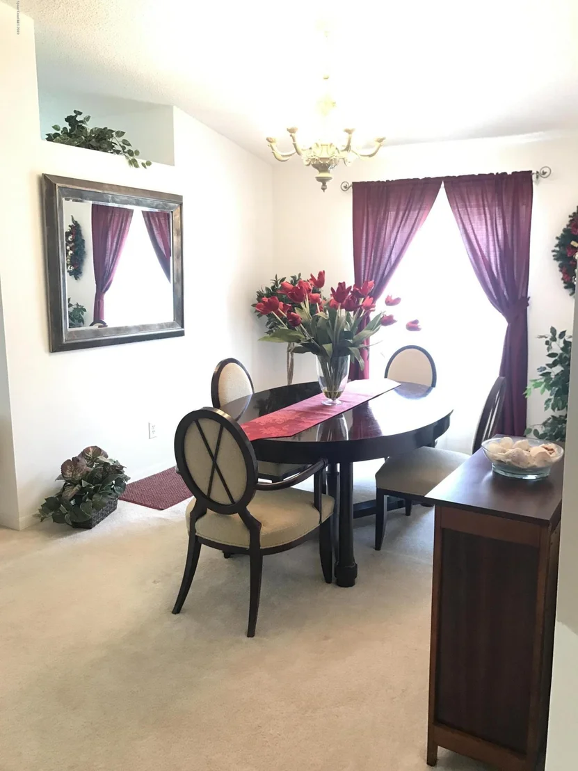 Photo of 531 Benton Drive