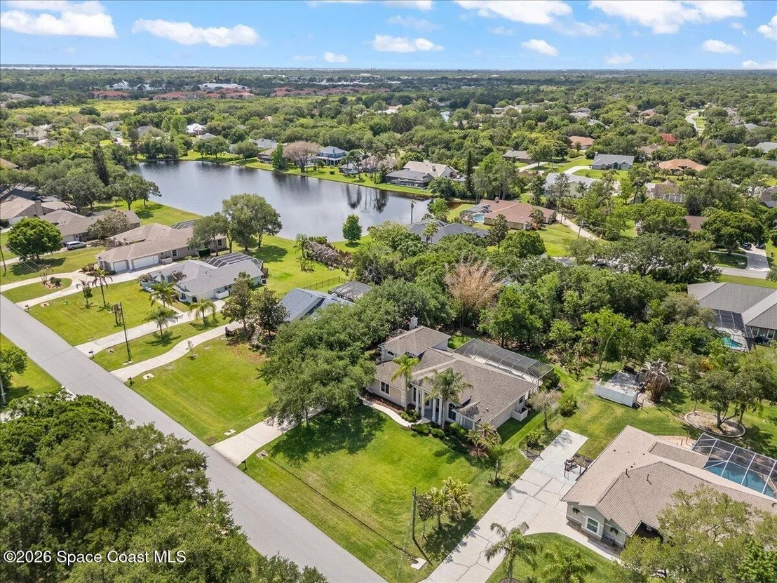 Photo of 4693 Canard Road