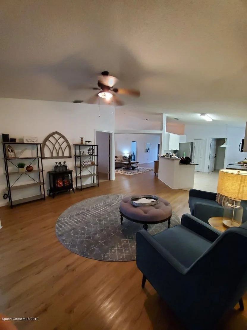 Photo of 550 Benton Drive