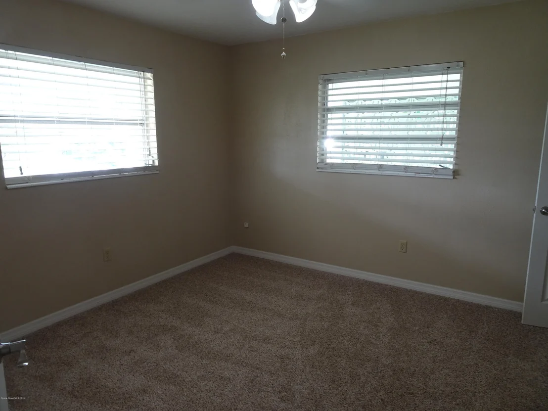 Photo of 823 Chickasaw Avenue