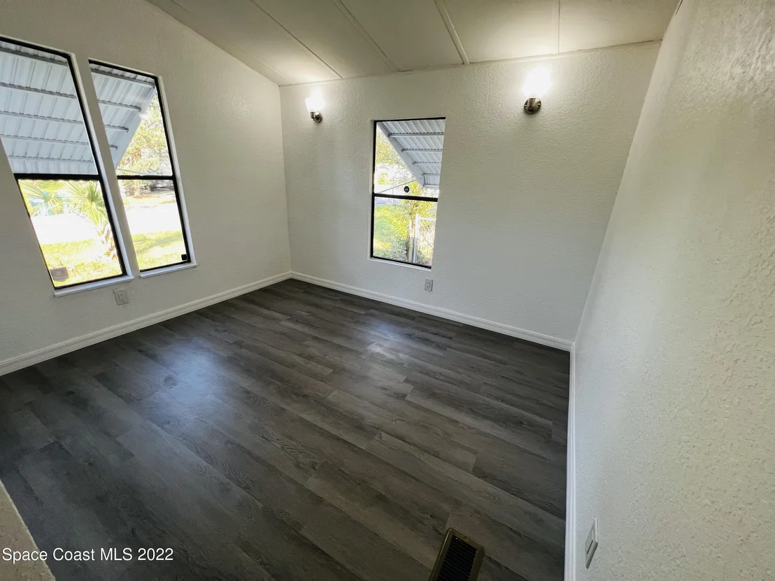 Photo of 4819 Lake Superior Drive