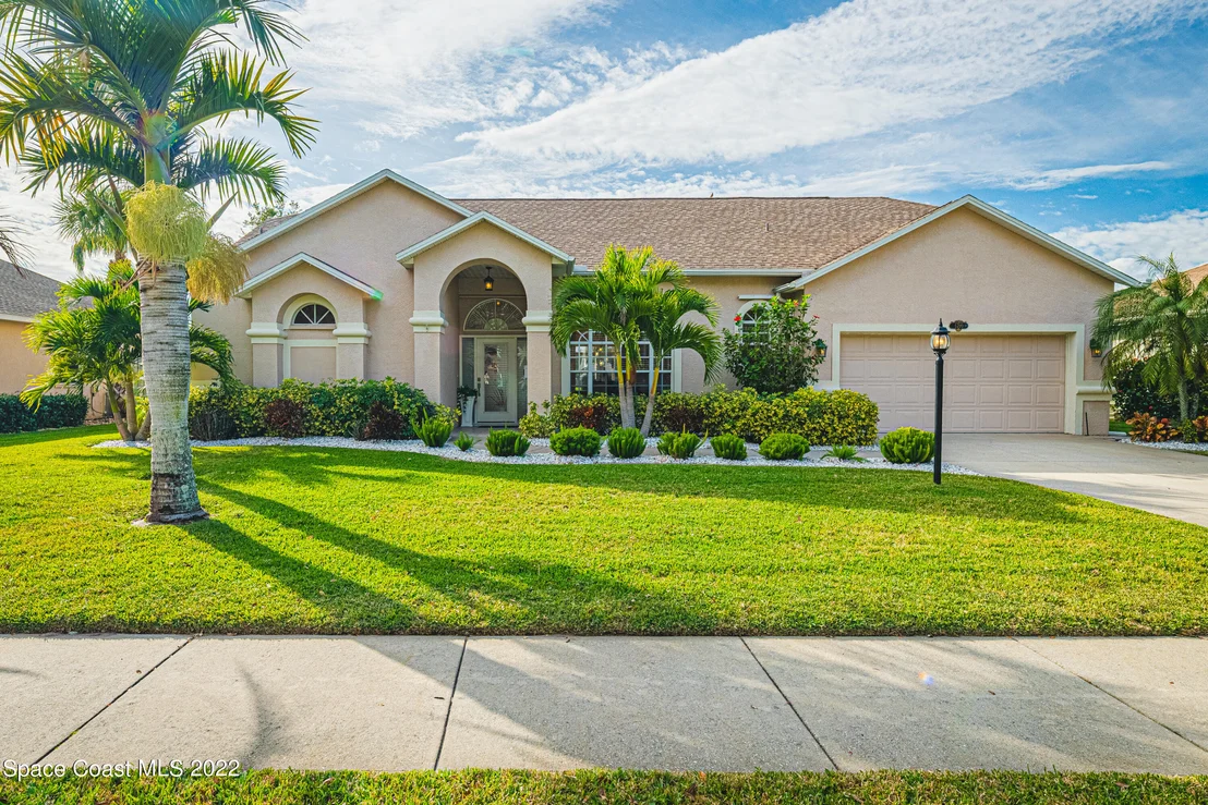 Photo of 5710 Sheffield Place
