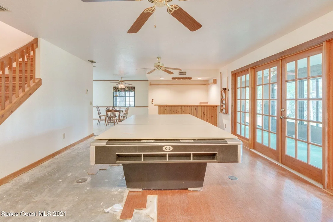 Photo of 2650 Washington Street