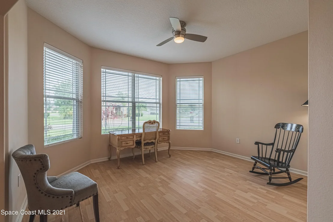 Photo of 324 Abernathy Circle