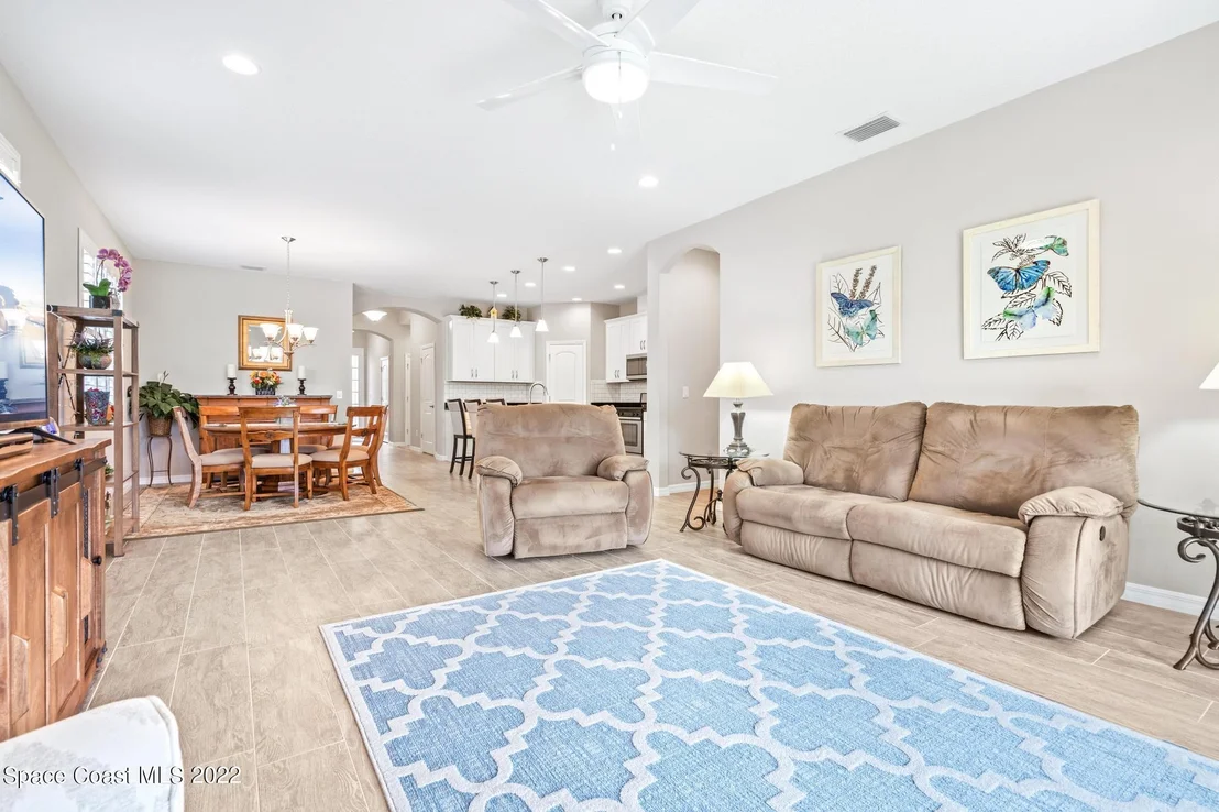 Photo of 2932 Casterton Drive
