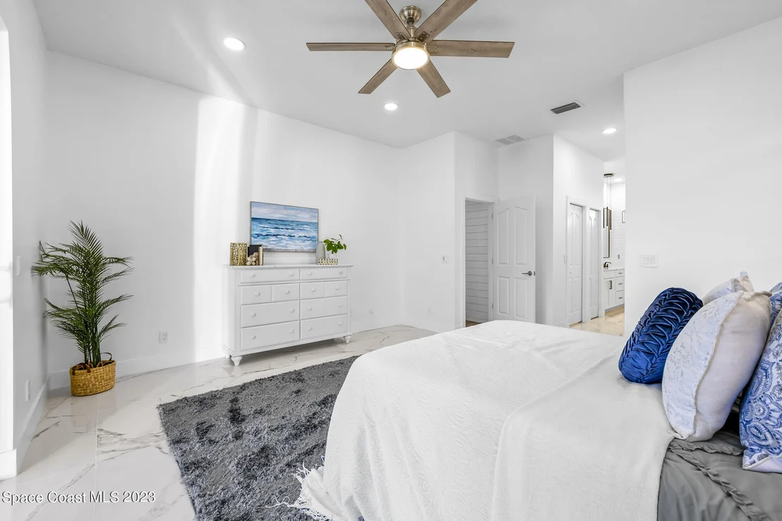 Photo of 473 Peregrine Drive