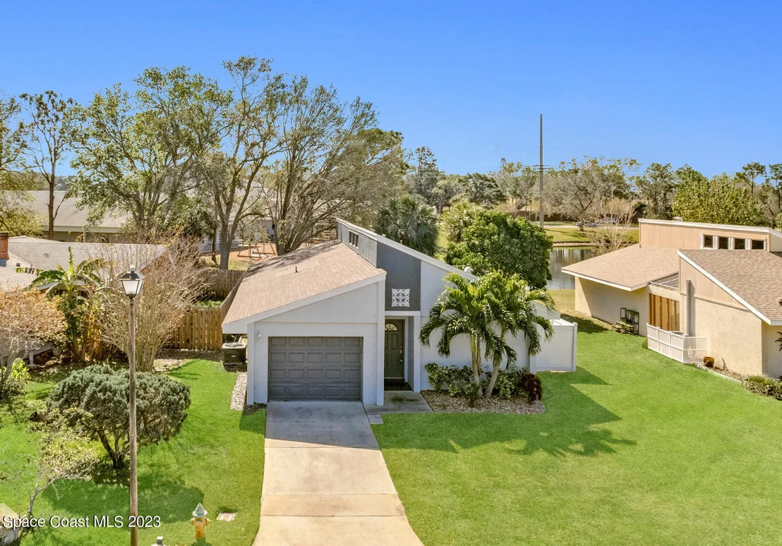 Photo of 365 Mission Oak Drive