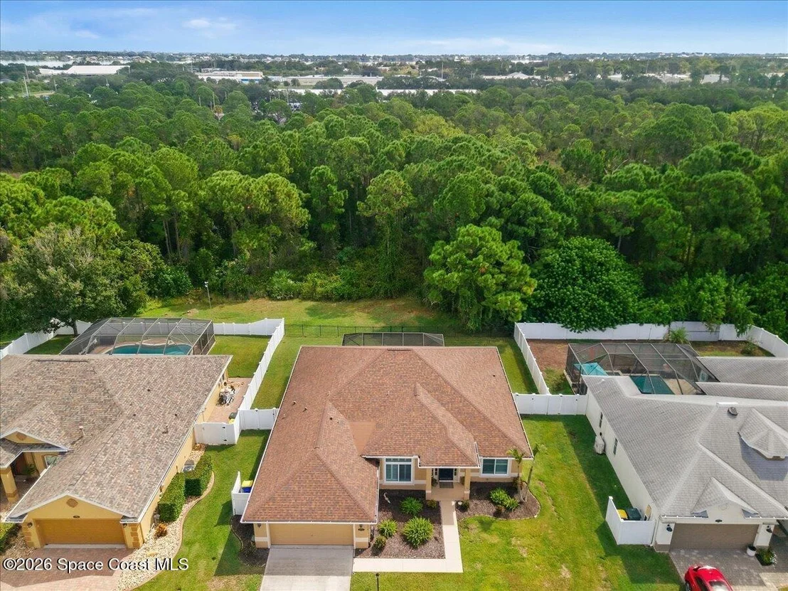 Photo of 246 Pebble Hill Way