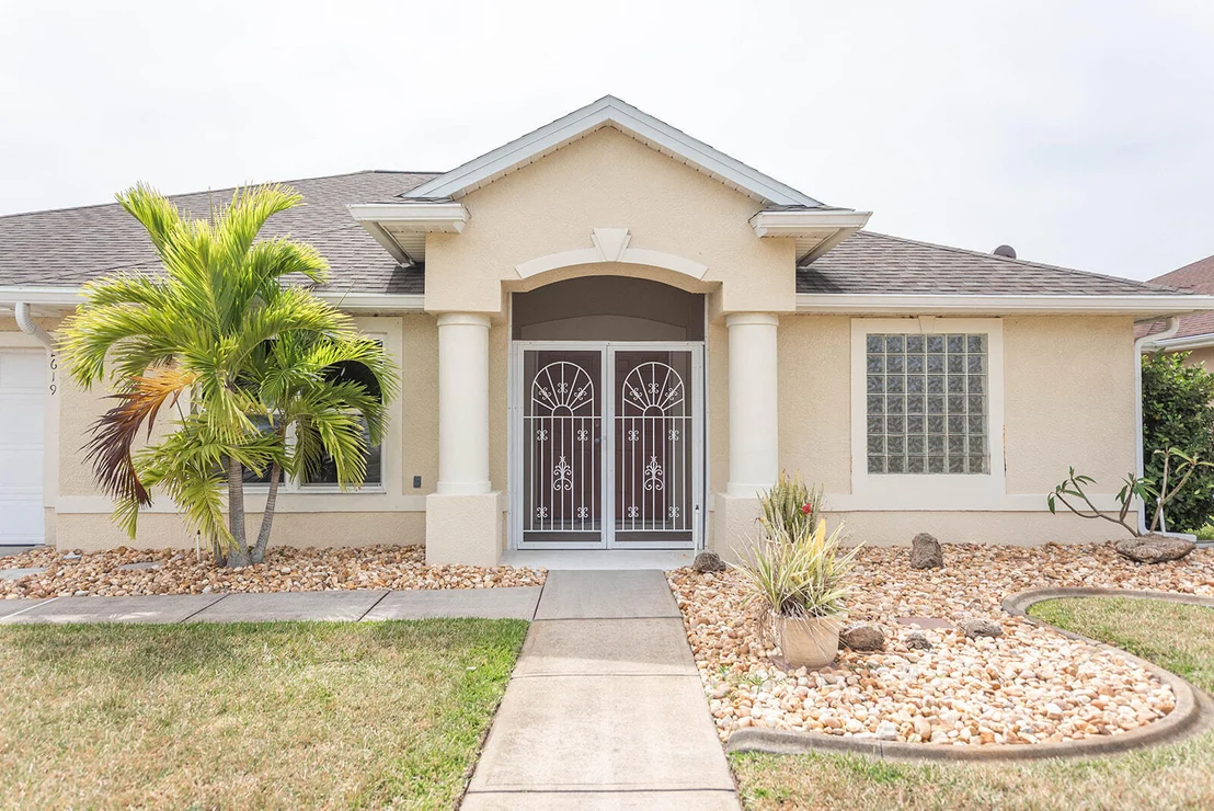 Photo of 2619 Canterbury Circle