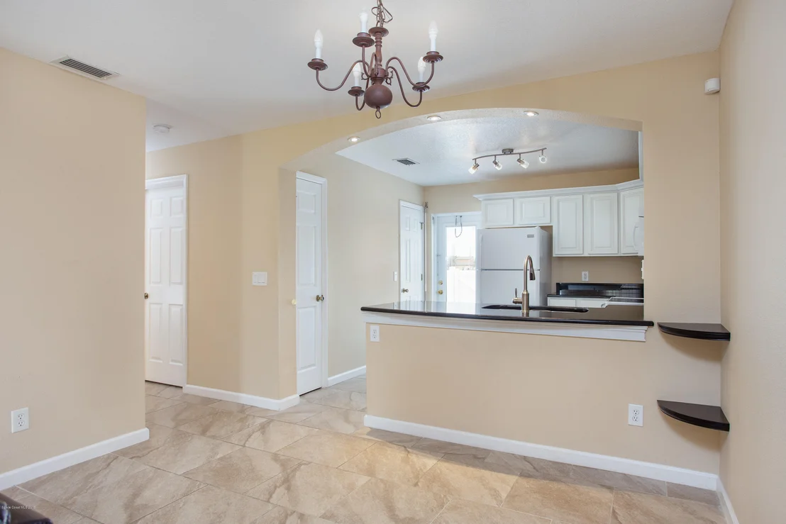 Photo of Unit 104 at 1035 Luminary Circle