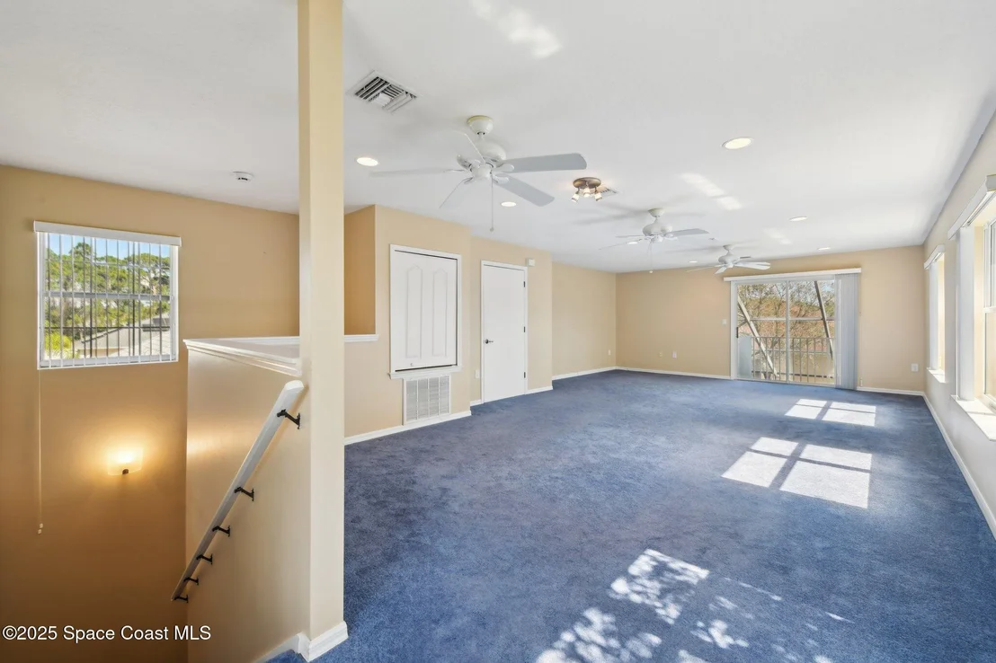 Photo of 115 Ridgemont Circle SE