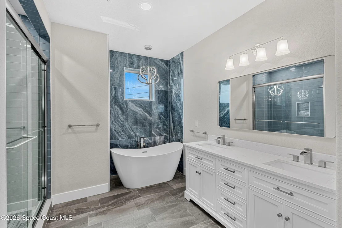 Photo of 1752 N Central Avenue