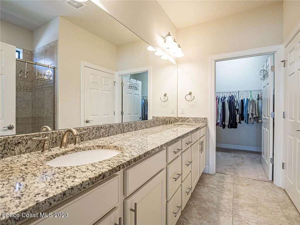 Photo of 5483 Antigua Circle