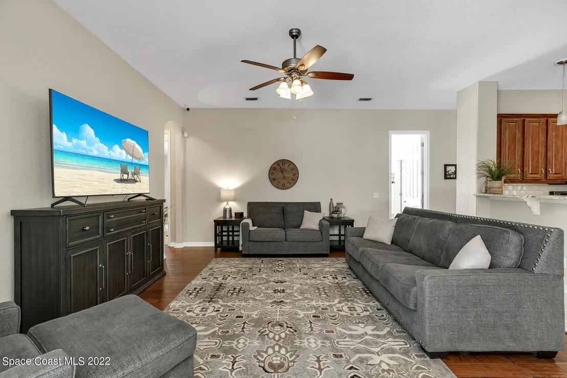 Photo of 4198 Chastain Drive
