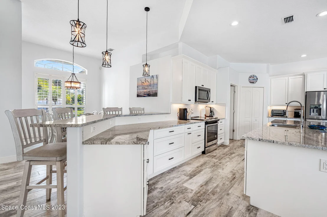 Photo of 212 Ivory Drive