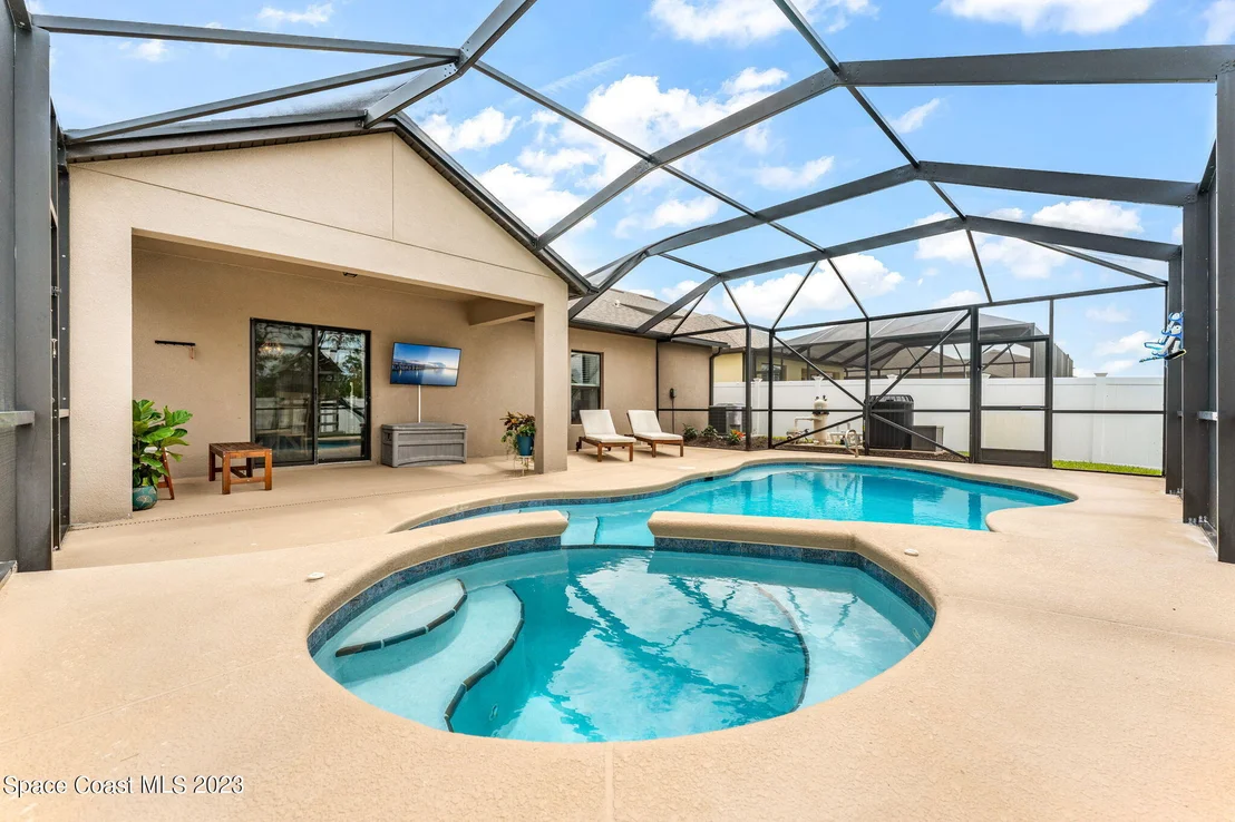 Photo of 912 Peta Way