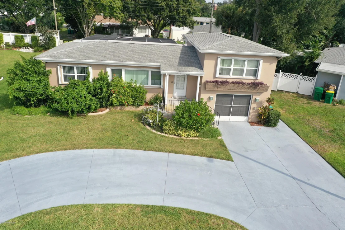 Photo of 320 Par Avenue