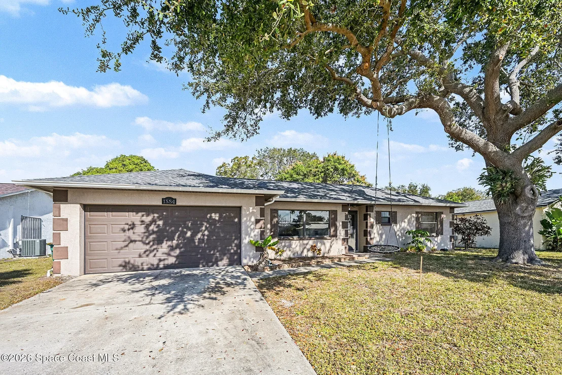 Photo of 1584 Gardner Dr Drive