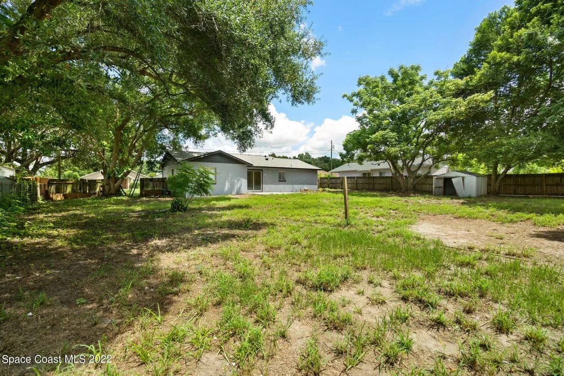 Photo of 104 11th Avenue