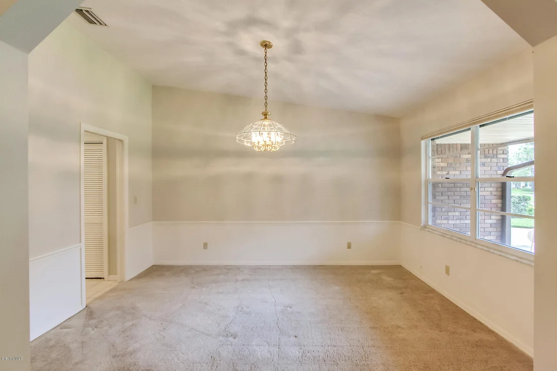 Photo of 1230 Silver Lake Drive