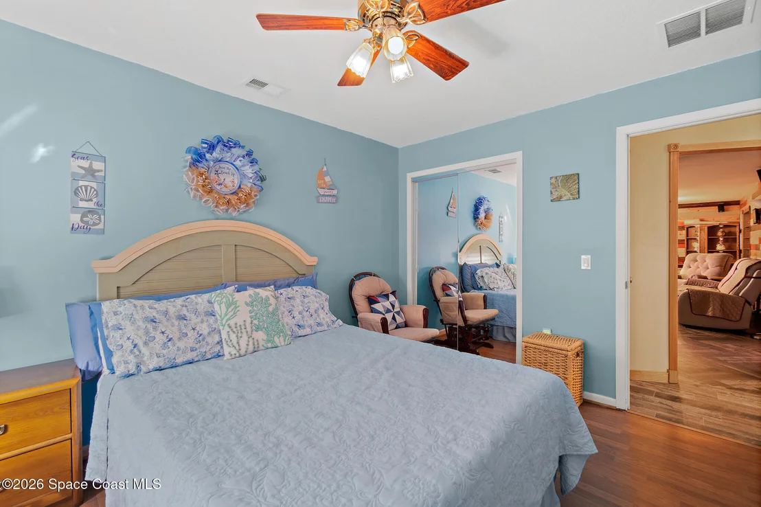 Photo of 1497 Hendren Drive
