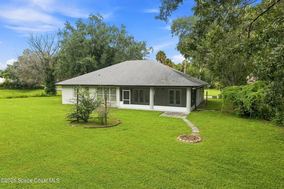 Photo of 1150 Meadowbrook Road NE