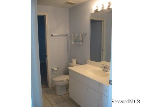 Photo of Unit 705 at 104 Riverside Drive