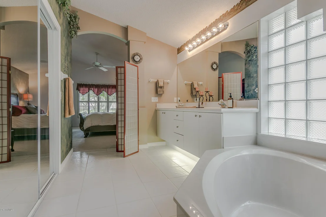 Photo of 3859 Saint Armens Circle