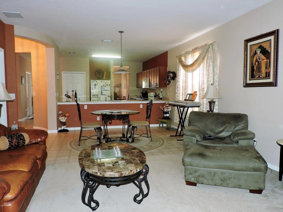 Photo of 572 Cressa Circle