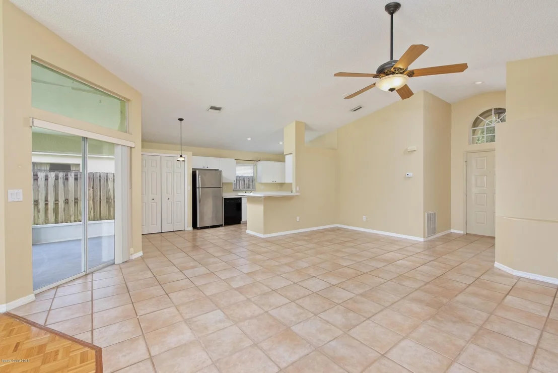 Photo of 6994 Hammock Trace Drive