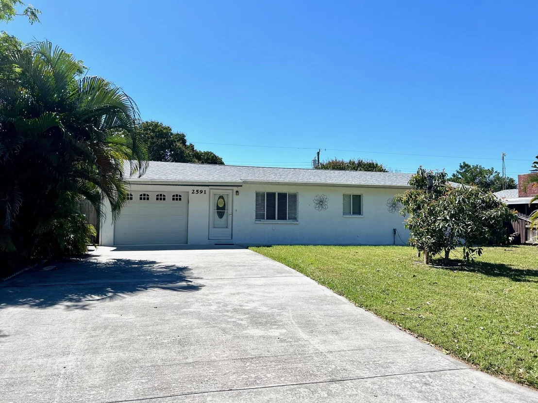 Photo of 2591 King Richard Road