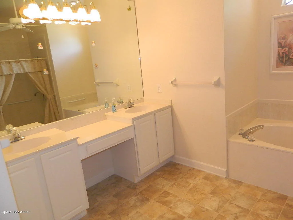 Photo of 5745 Sheffield Place