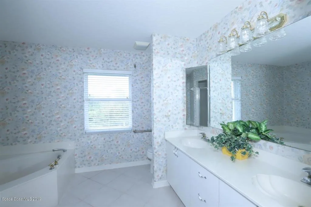 Photo of 7124 Blue Shore Road