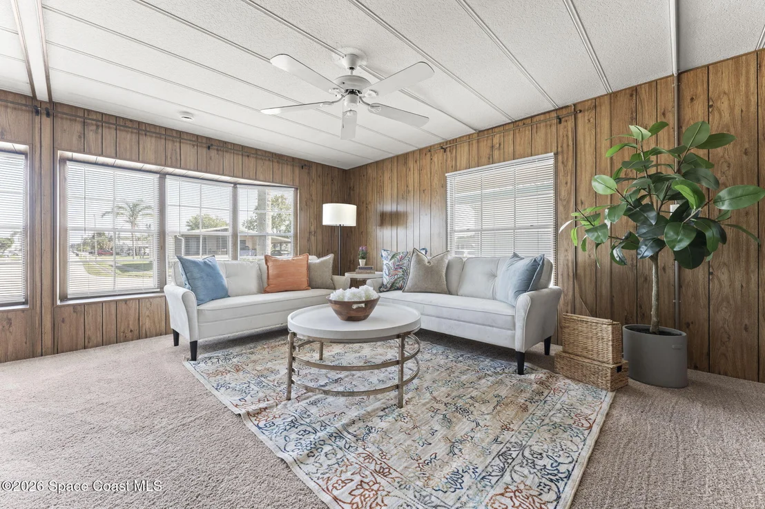 Photo of 2374 Royal Palm Drive NE